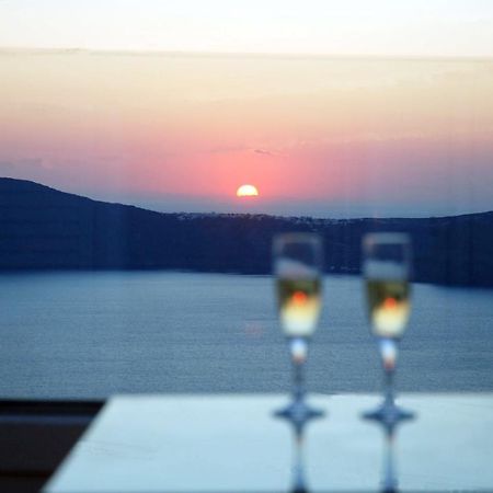 Reverie Santorini Hotel Firosztefáni Kültér fotó