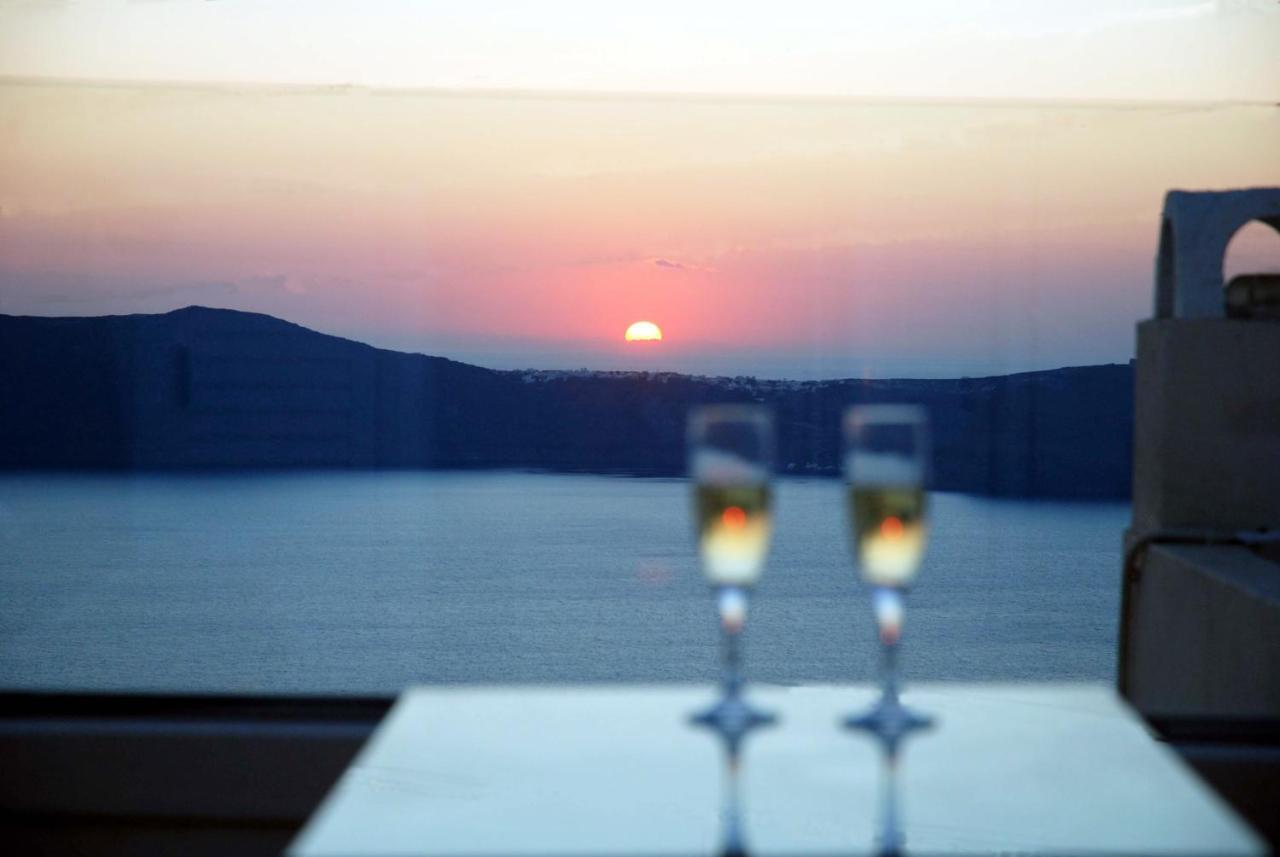 Reverie Santorini Hotel Firosztefáni Kültér fotó