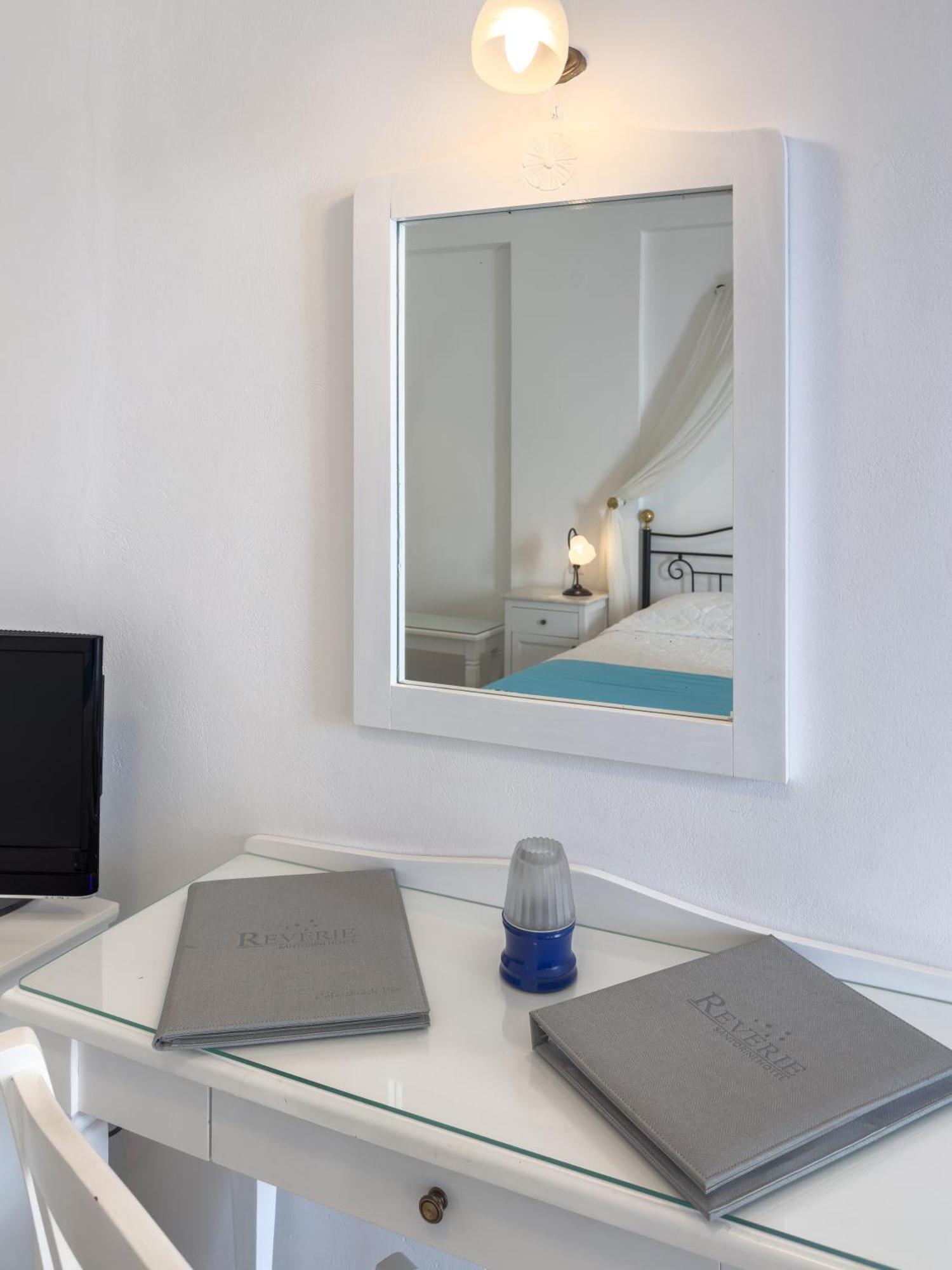 Reverie Santorini Hotel Firosztefáni Kültér fotó