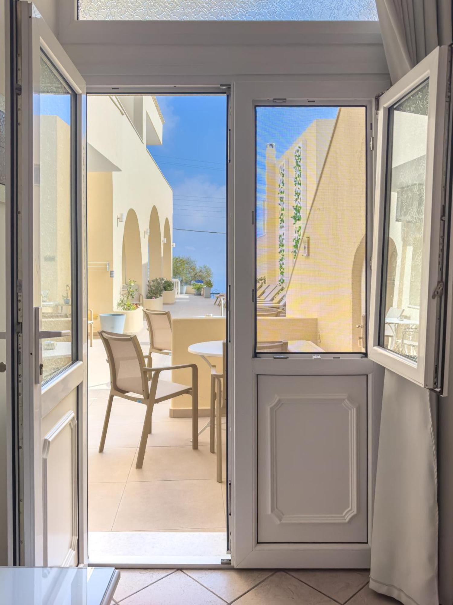 Reverie Santorini Hotel Firosztefáni Kültér fotó