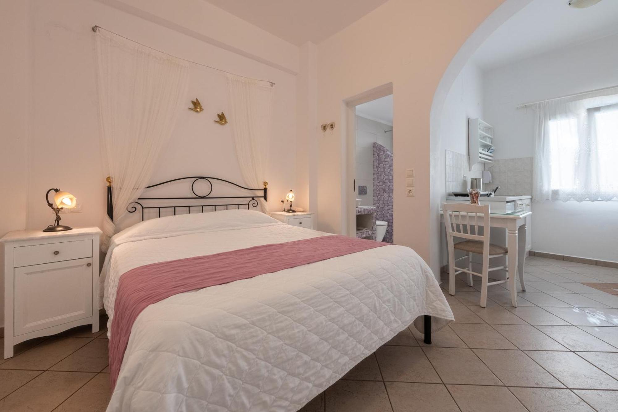 Reverie Santorini Hotel Firosztefáni Kültér fotó