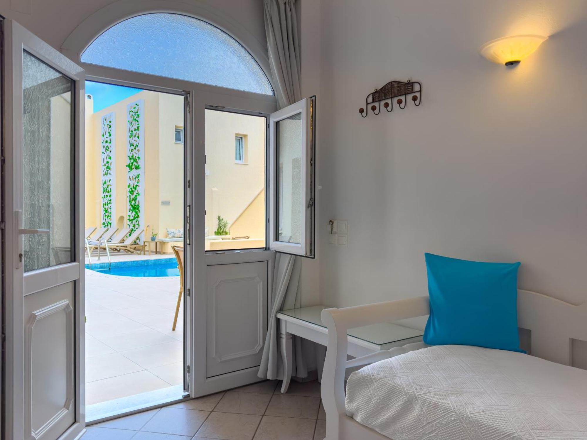 Reverie Santorini Hotel Firosztefáni Kültér fotó