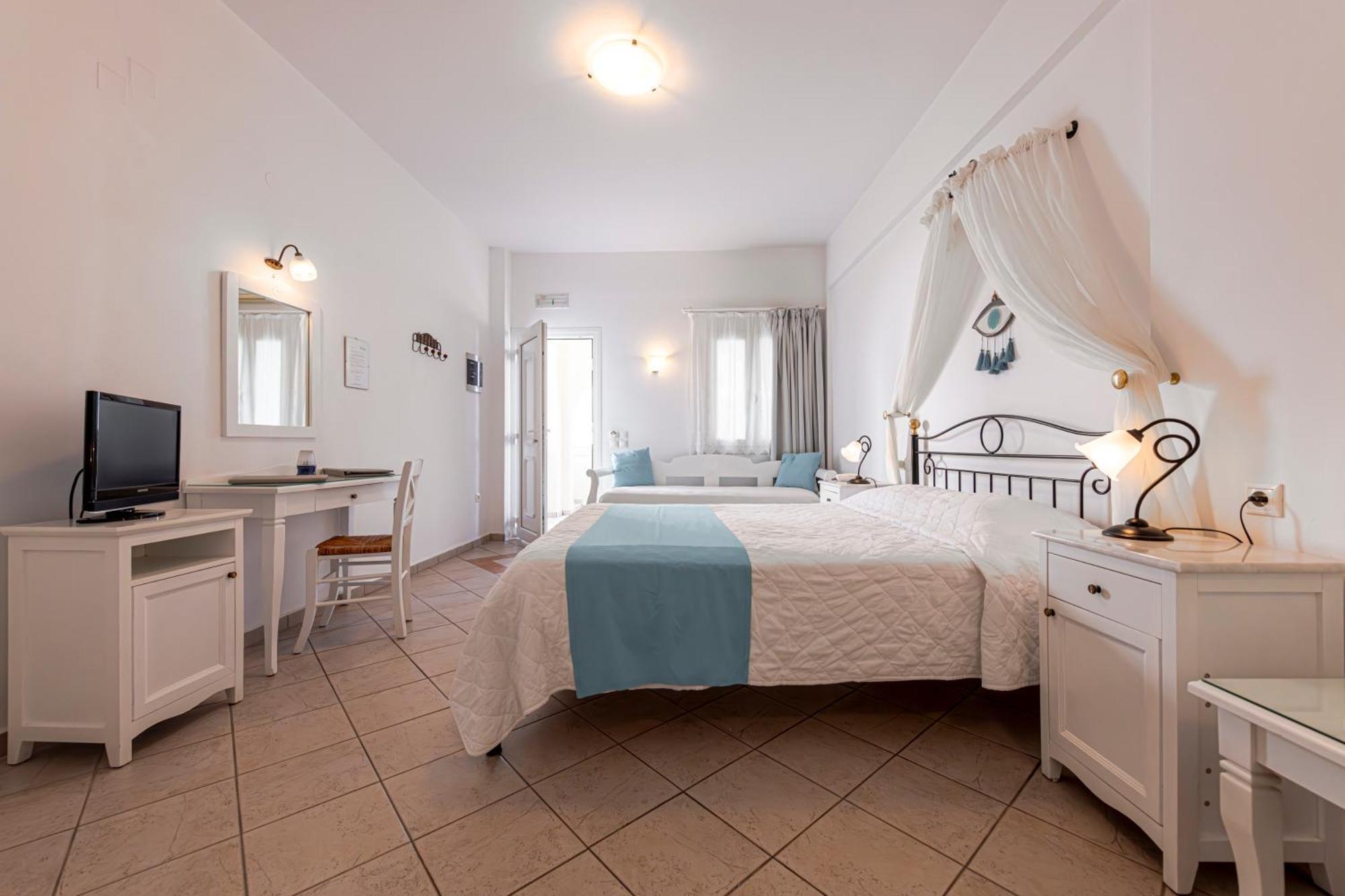 Reverie Santorini Hotel Firosztefáni Kültér fotó