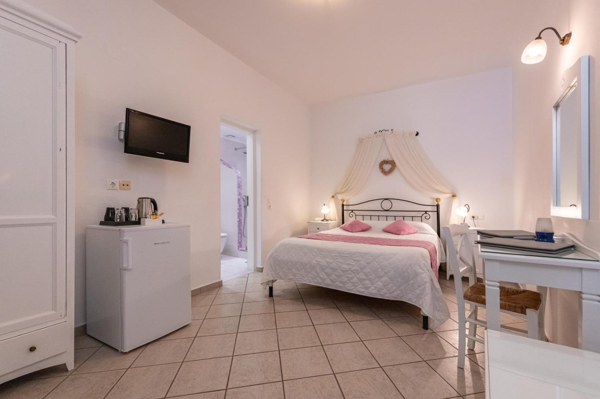 Reverie Santorini Hotel Firosztefáni Szoba fotó